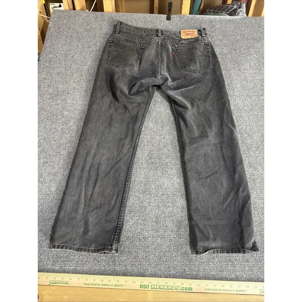 Levi's Jeans Mens Size 34x30 Black 505 Regular Fit Straight Leg Denim Pants